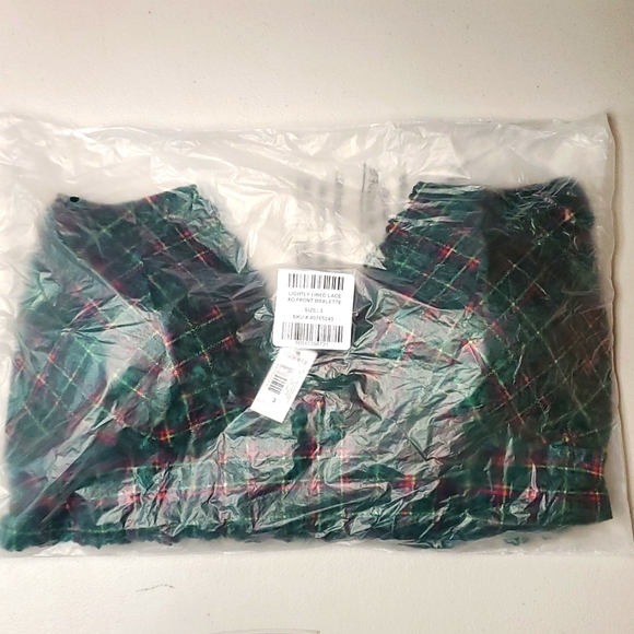 ❤️NWT VINTAGE TORRID BRALETTE - LIGHTLY LINED - LACE TRIM - XO DETAIL -PLUS SIZE - Picture 3 of 10